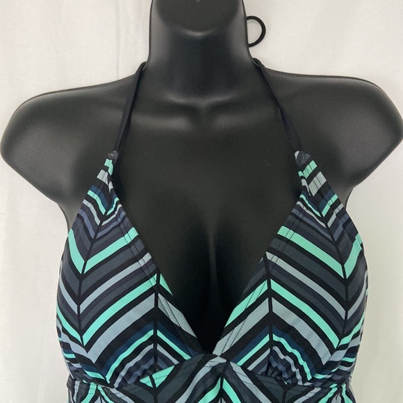 Mossino Multi Color Halter Style Tankini Size M - Picture 2 of 7